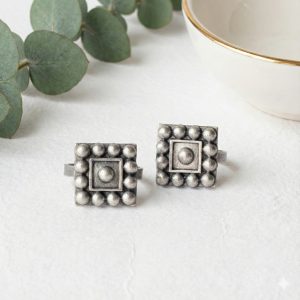 Boho Oxidized Silver Square Beaded Toe Ring - Single Available
