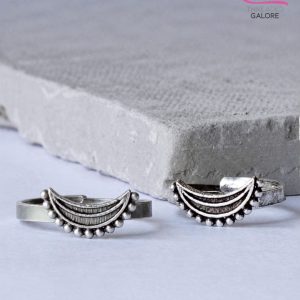Oxidized Brass Crescent Toe Ring (A pair)